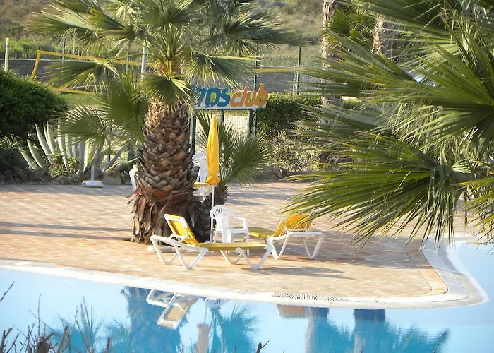 Cabanas Gold By カバナス・デ・タビラ