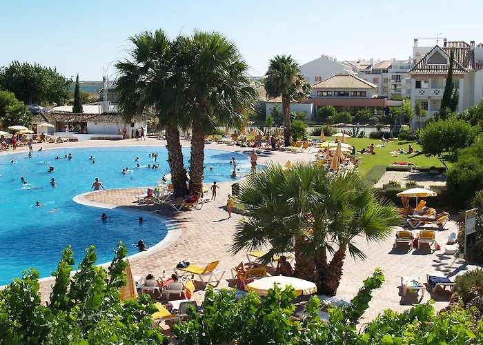 Cabanas Gold By カバナス・デ・タビラ