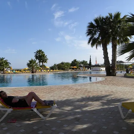 Apartment Cabanas Gold By